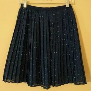 Uniqlo navy polka dot skirt